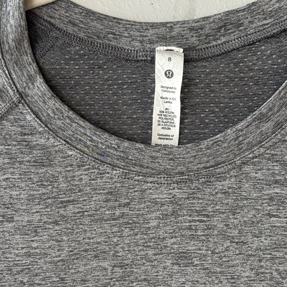 Lululemon 'Swiftly Tech' Short-Sleeve Shirt with round neckline GRAY in color - Picture 5 of 11